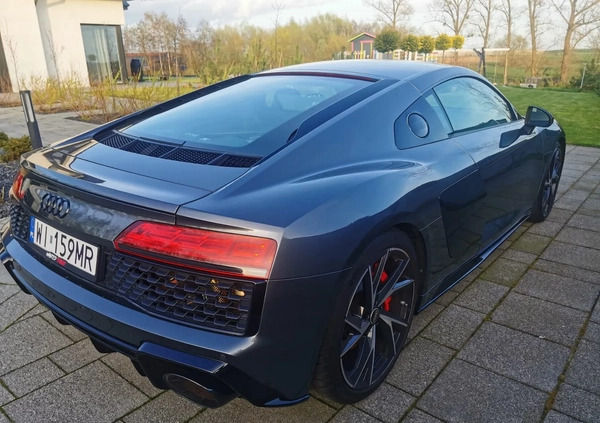 Audi R8 cena 699999 przebieg: 44000, rok produkcji 2021 z Chełmno małe 277